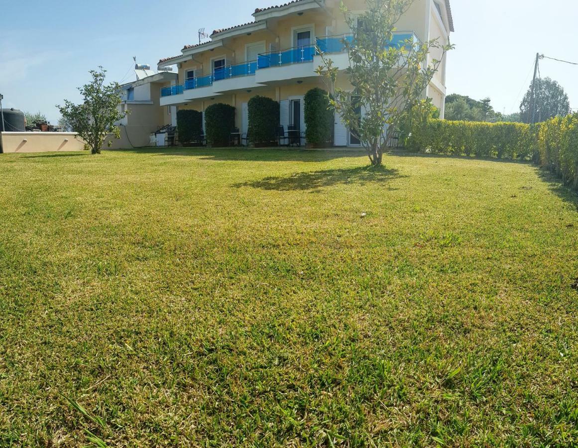 Christopoulos Villas 아이기오 외부 사진